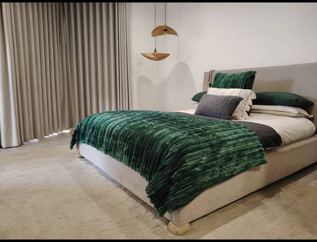 3 BEDROOM APARTMENT FOR SALE IN HALFWAY GARDENS